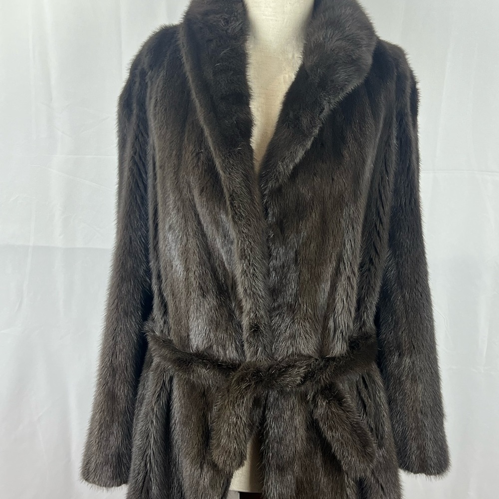 Mink Coat designed by Michael Forrest Size S fits 4-6 EUC preowned $550